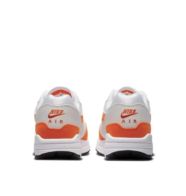 Кросівки чоловічі Nike Air Max 1 Safety Orange