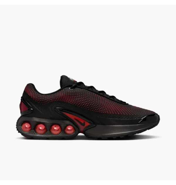 Кросівки чоловічі Nike Air Max DN Essential Black Crimson