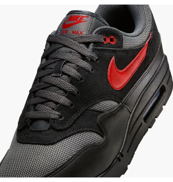 Кросівки чоловічі Nike Air Max 1 Essential Vamps