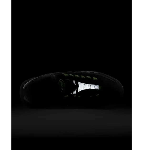 Кросівки чоловічі Nike Air Max 95 Black Neon