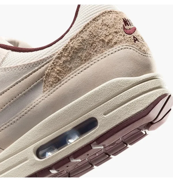 Кросівки чоловічі Nike Air Max 1 Light Brown Crush