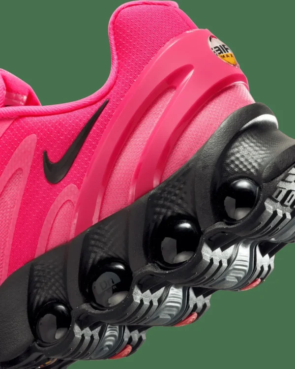 Кросівки чоловічі Nike Air Max DN8 Hyper Pink