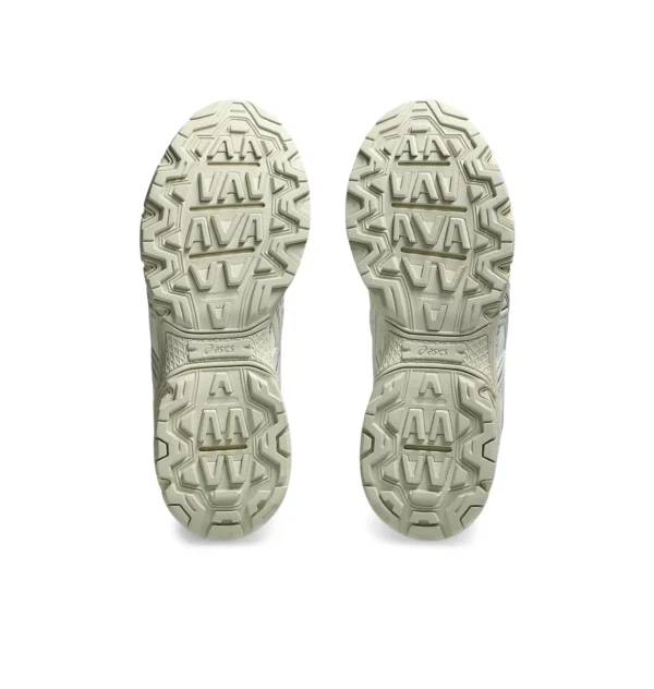 Кросівки жіночі ASICS Gel Nunobiki Cream Pure Silver