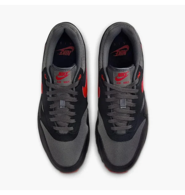 Кросівки чоловічі Nike Air Max 1 Essential Vamps