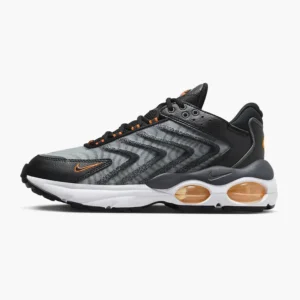 Кросівки чоловічі Nike Air Max TW Next Nature Total Orange