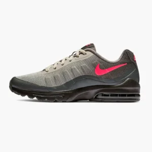 Кросівки чоловічі Nike Air Max Invigor Grey Black